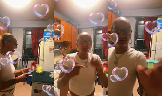 sexyreddiva44's Live Session — Aug 20, 2026, 11:14 PM
