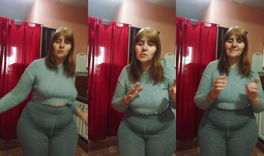 silviahildaname's Live Session — Oct 13, 2026, 9:29 PM