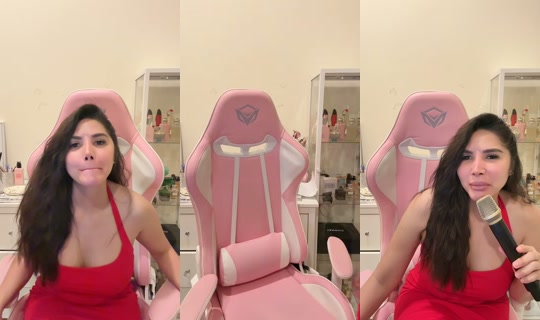 simply_abbyxxx2nd's Live Session — Jul 23, 2026, 6:51 PM
