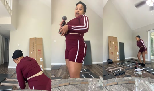 simplystephi1's Live Session — Oct 22, 2026, 3:49 PM