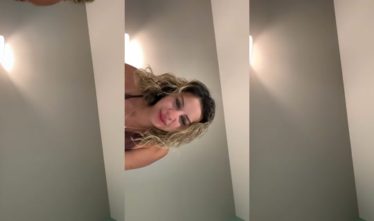 sinfulsiren111's Live Session — Aug 3, 2026, 8:08 AM