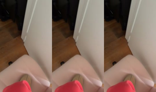 smexymf12345's Live Session — Aug 5, 2026, 12:56 PM