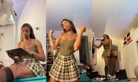sophbackwards's Live Session — Oct 24, 2026, 3:06 AM