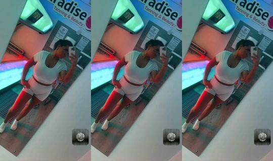 sophie_m122's Live Session — Jul 13, 2026, 10:36 PM