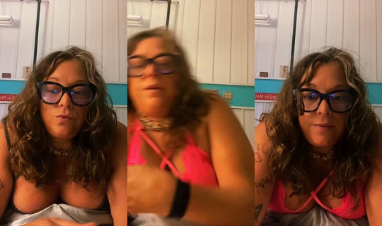 sweetlittleamanda's Live Session — Aug 4, 2026, 10:24 PM
