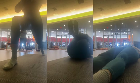 tallbeautii's Live Session — Oct 12, 2026, 3:55 PM