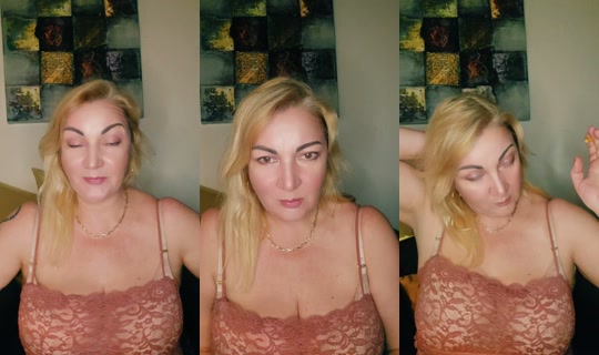 tanya.live.de's Live Session — Aug 1, 2026, 1:20 AM