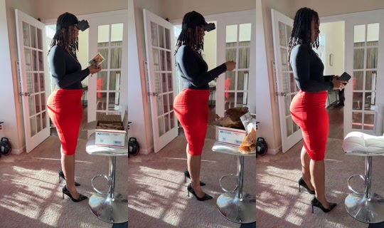 theeunicornriah's Live Session — Oct 20, 2026, 12:59 PM