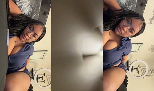 theofficialwhitneynicole's Live Session — Oct 10, 2026, 10:40 PM