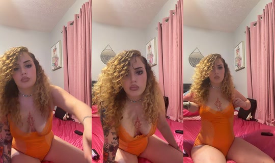 theyad0reashh's Live Session — Sep 22, 2026, 9:49 AM