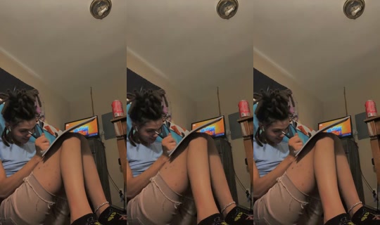 theyylove.lele's Live Session — Jul 27, 2026, 11:22 PM