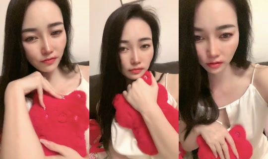 tiffanyluan84's Live Session — Sep 16, 2026, 7:40 PM