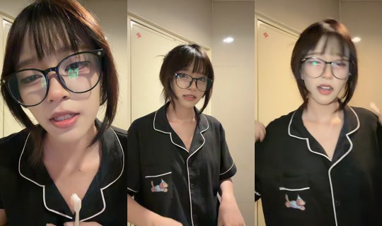 tip_00aa's Live Session — Aug 23, 2026, 1:42 PM