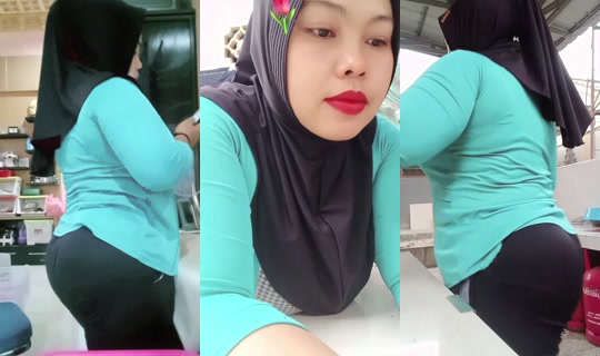 titik.li5's Live Session — Oct 15, 2026, 9:35 AM