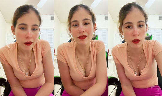 traviesa_cubanita7's Live Session — Jul 26, 2026, 3:20 AM