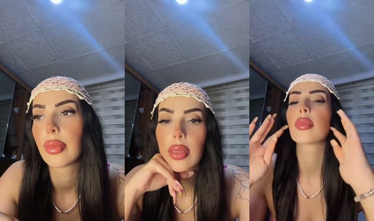 tugceemotovlog's Live Session — Jul 21, 2026, 8:14 PM