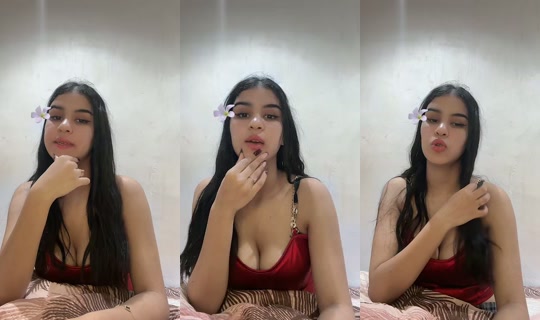 urqueen996's Live Session — Oct 14, 2026, 8:09 PM