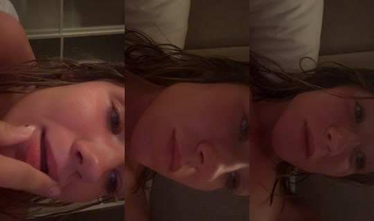 userxmxkdkskskskka's Live Session — Aug 22, 2026, 9:31 PM