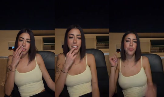vaaniiaaviilaa's Live Session — Sep 7, 2026, 9:25 PM