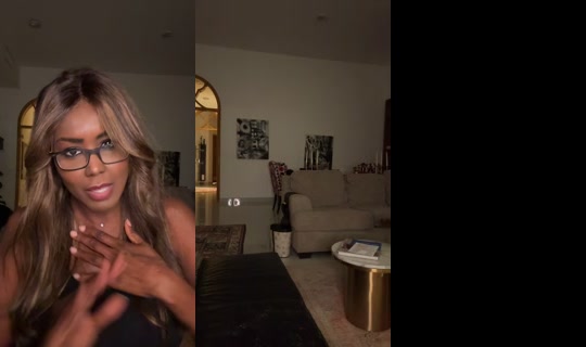 veneciaharoun's Live Session — Aug 12, 2026, 12:55 AM