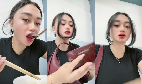 vianarizky29_'s Live Session — Oct 17, 2026, 5:04 AM