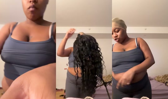 vibing.with.tia's Live Session — Oct 4, 2026, 8:23 PM