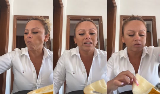 vickivanesa2's Live Session — Sep 15, 2026, 1:03 PM