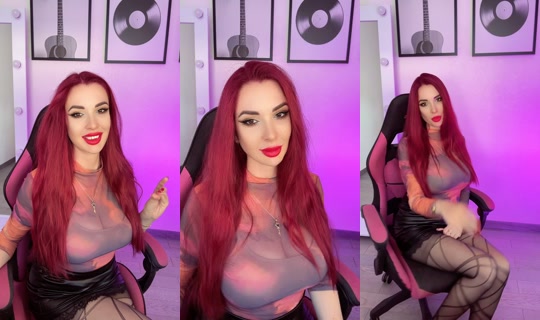 vickyfoxi's Live Session — Jul 27, 2026, 3:21 PM