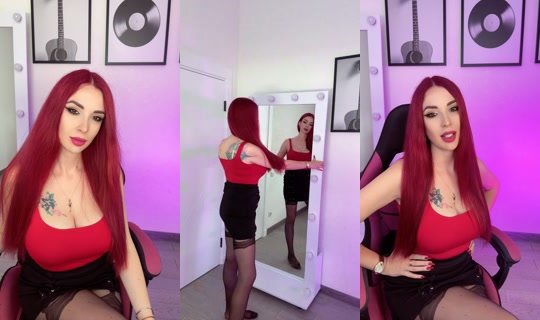 vickyfoxi's Live Session — Jul 29, 2026, 1:28 PM