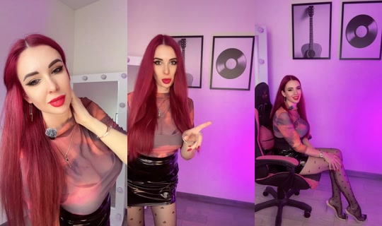 vickyfoxi's Live Session — Sep 14, 2026, 2:29 PM