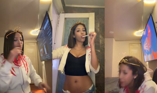 vickyvickyvcicky's Live Session — Oct 22, 2026, 4:26 AM