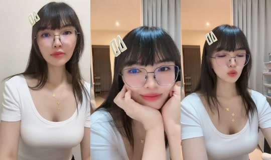 vivian81703's Live Session — Sep 1, 2026, 11:50 AM