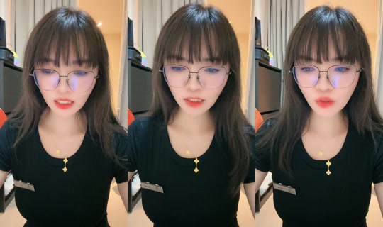 vivian81703's Live Session — Oct 29, 2026, 1:07 PM