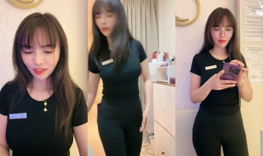 vivian81703's Live Session — Oct 31, 2026, 9:23 AM