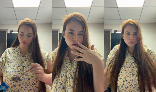 viviennedubai's Live Session — Jul 28, 2026, 1:26 AM