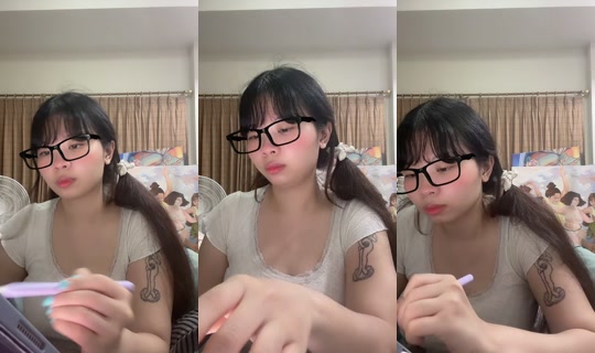 viviennejeslyn's Live Session — Jul 13, 2026, 2:58 PM