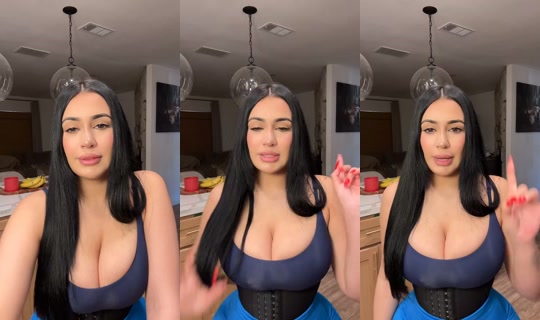 xotiphanie's Live Session — Jul 28, 2026, 8:14 PM