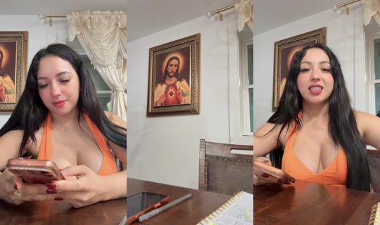 yaneth_olmedo2's Live Session — Aug 4, 2026, 1:52 AM