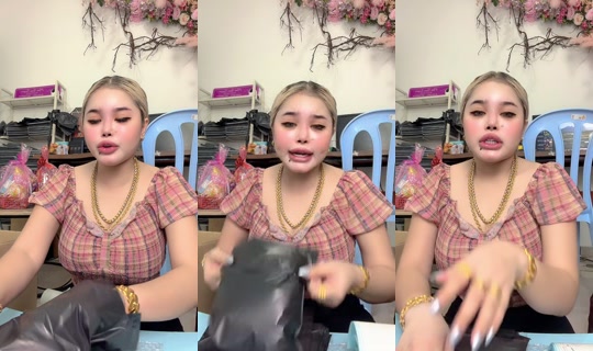 yienncantik4's Live Session — Oct 28, 2026, 5:18 AM
