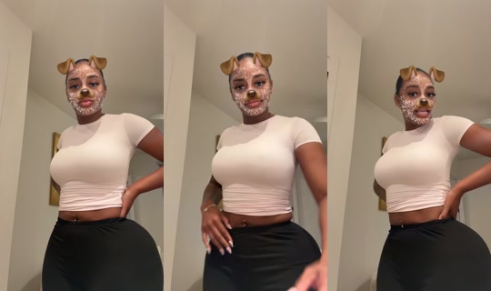 youlovemula's Live Session — Oct 26, 2026, 11:45 PM