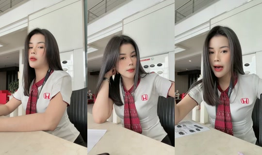 yuliahondabali_'s Live Session — Sep 22, 2026, 12:13 AM