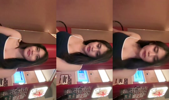 zeszesaaa's Live Session — Oct 15, 2026, 5:39 PM