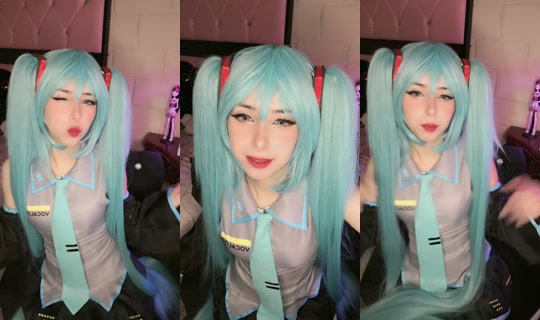 zombiiedoll_'s Live Session — Aug 27, 2026, 4:40 AM