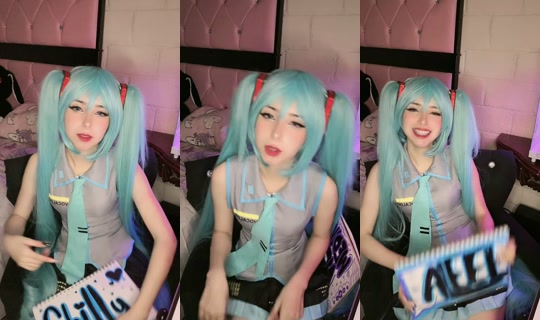 zombiiedoll_'s Live Session — Aug 27, 2026, 6:13 AM