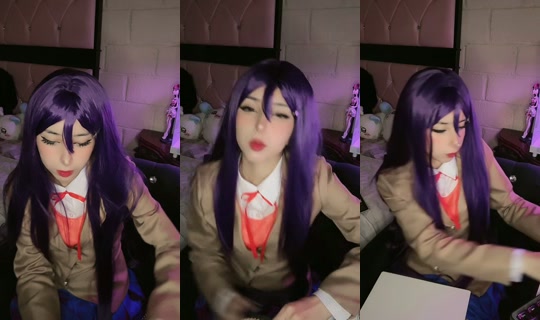 zombiiedoll_'s Live Session — Aug 29, 2026, 5:43 AM
