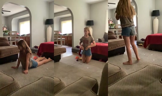 thetwo_twins's Live Session — Aug 23, 2026, 5:09 PM