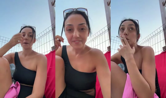 Momthegirl's Live Session — Aug 8, 2026, 4:52 PM