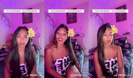 PinayELLE's Live Session — Aug 11, 2026, 5:50 AM