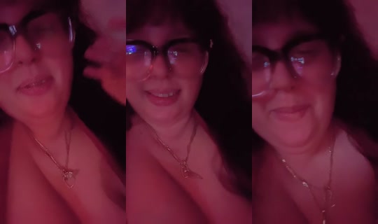 amorcita1111's Live Session — May 29, 2026, 2:36 AM