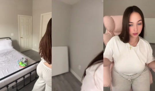 mommyvally's Live Session — May 23, 2026, 4:07 PM